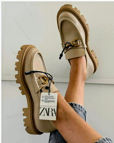 Zara leather beige chunky - 🔥zara,