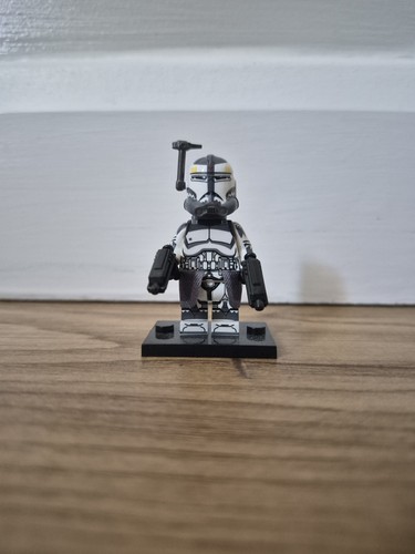 Commander wolffe minifigure - commander,