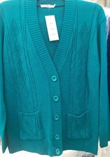 New Womens SIZES 12-20 V NECK