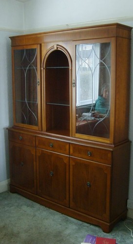 Wall display cabinet solid - wall,