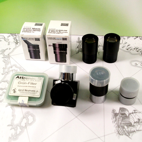 Lot astronomy eyepieces and - of,