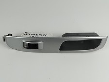 2010-2011 MITSUBISHI L200 Rear Right Window Adjuster Switch Surround OEM