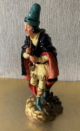 Royal doulton china man figure - royal,