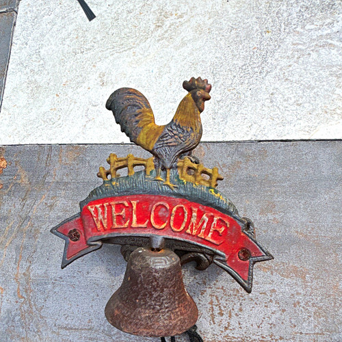 Cast iron welcome - welcome, wall