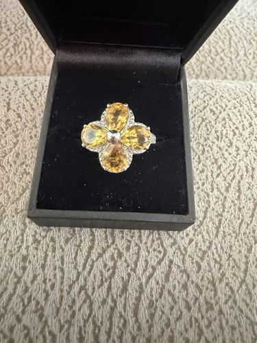 Silver tone flower - tone,