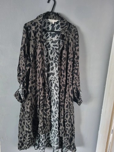 Leopard print button long - print,