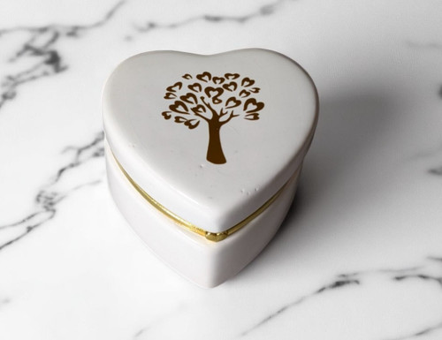 Decorative dolomite heart - 🌳,
