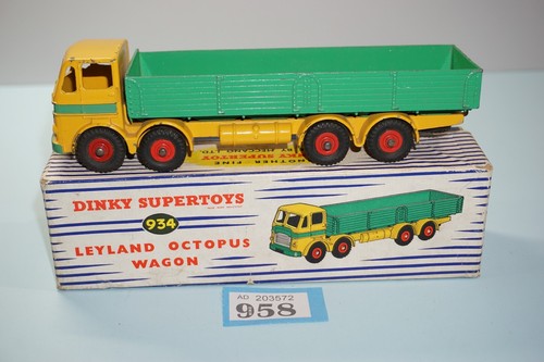 Dinky 934 leyland - dinky, octopus