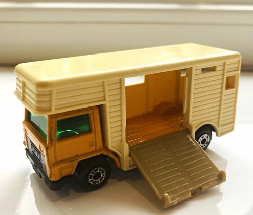 Matchbox superfast horse - matchbox,