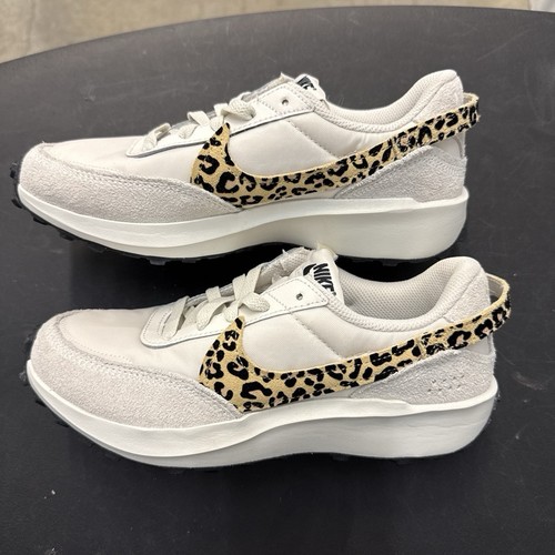 Nike waffle debut - debut, women
