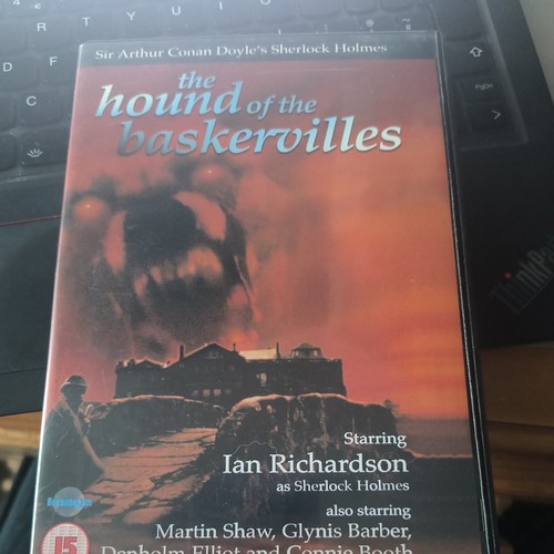 Sherlock holmes the hound of - -,
