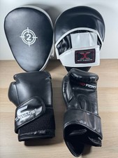 Kids Boxing Gloves 6oz and Pads Set- Junior Boxing Gloves Pads Training 5-10 yrs