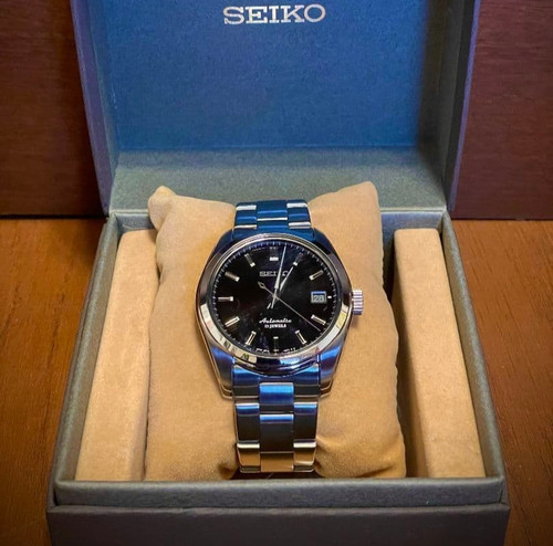 Near mint full set seiko - mint,