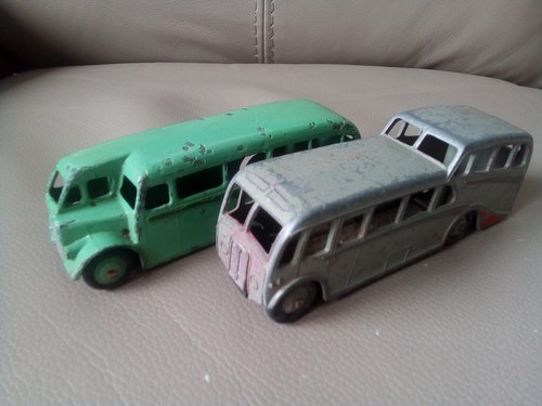 Dinky coaches buses - 2, x