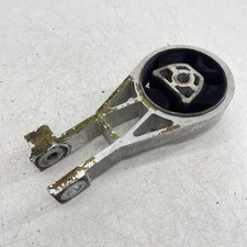 VAUXHALL ADAM ENGINE MOUNT