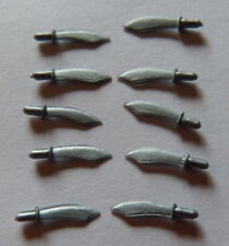 10 Timpo Toys Indian Knife