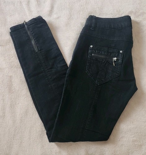 Bnwot size true - 2, u,