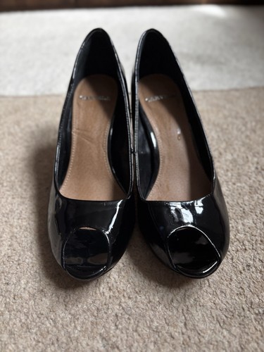 Carvela peep toe high heel - carvela,