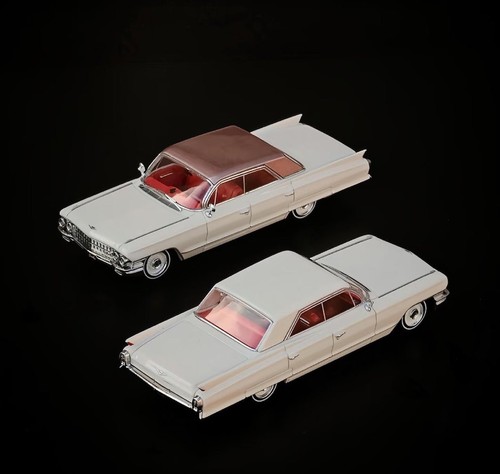 64 white deville - 1:64,