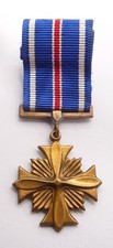 USA / UNITED STATES DISTINGUISHED FLYING CROSS MINIATURE MEDAL