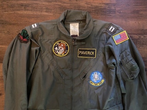 Top gun maverick pilot flight - top,