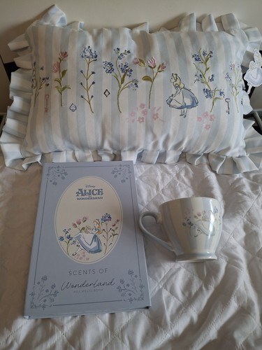 Disney alice wonderland - in,