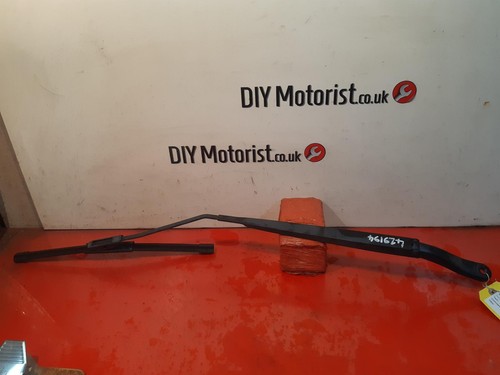 Renault megane wiper arm - ,