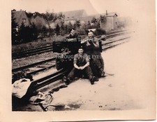 2 original WW2 photos 2nd Derbyshire yeomanry Anti tank gun Germany 1945 WWII