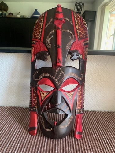 Amazing hand carved unusual - amazing,