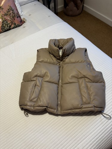 Gillet
