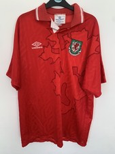 Wales Football Shirt 1990/94