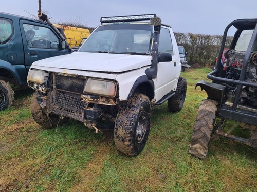 Suzuki vitara mk1 breaking - vitara,