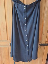 Ladies Skirt By Peacocks Size