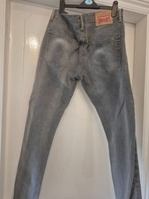 Men's Levi 520  Slim taper