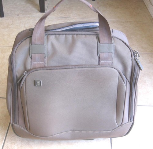Wheeled cabin carry - carry, on