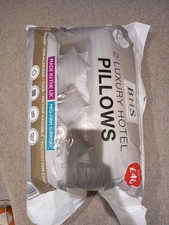 2 Luxury Hotel Pillows From