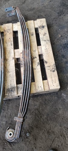 Mercedes 1820 front springs - sk,