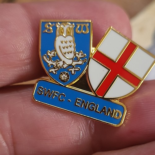 Sheffield wednesday badge - ,