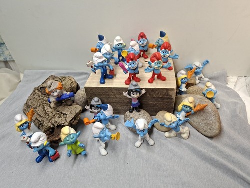 Vintage smurf collectables - smurf,