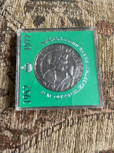 1977 silver jubilee - silver,