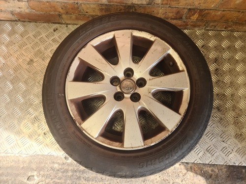Toyota avensis inch - 16",