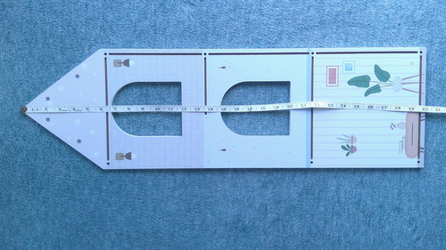 Open plan wooden dolls - open,
