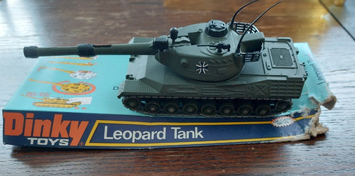 Vintage dinky toys 692 - dinky,