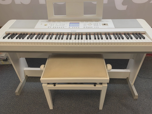 Yamaha dgx660 white - yamaha,