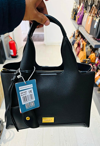 Bessie london black - london, pebbled