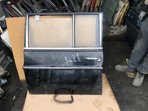 Mercedes w114 rear left - left, door