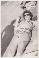 Pretty Attractive Busty Mature