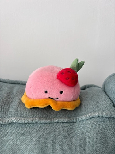Jellycat pretty patisserie - pretty,