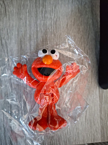 Sesame street elmo - street, just