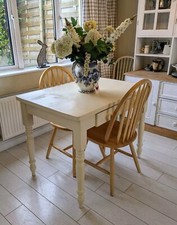 Rustic Vintage Farmhouse Pine